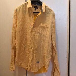 Men’s cotton button down